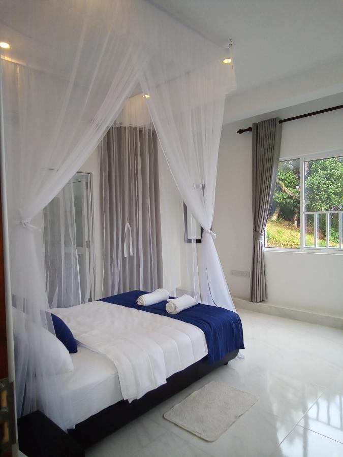 Bed and Breakfast The Moose Weligama Esterno foto