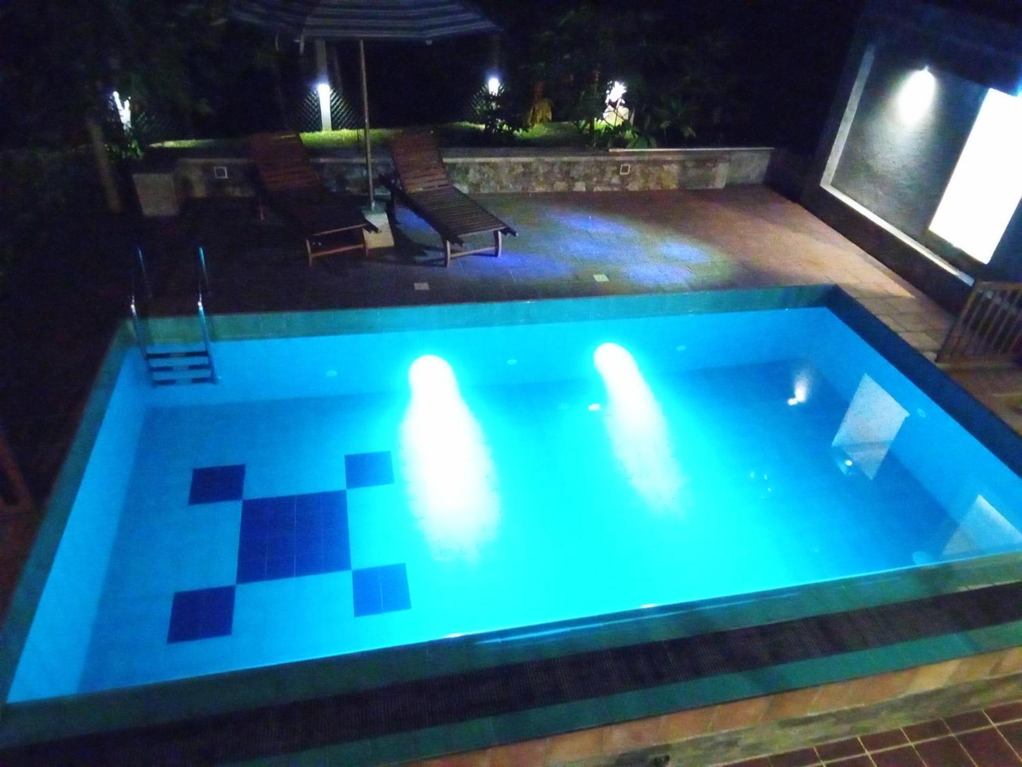 Bed and Breakfast The Moose Weligama Esterno foto
