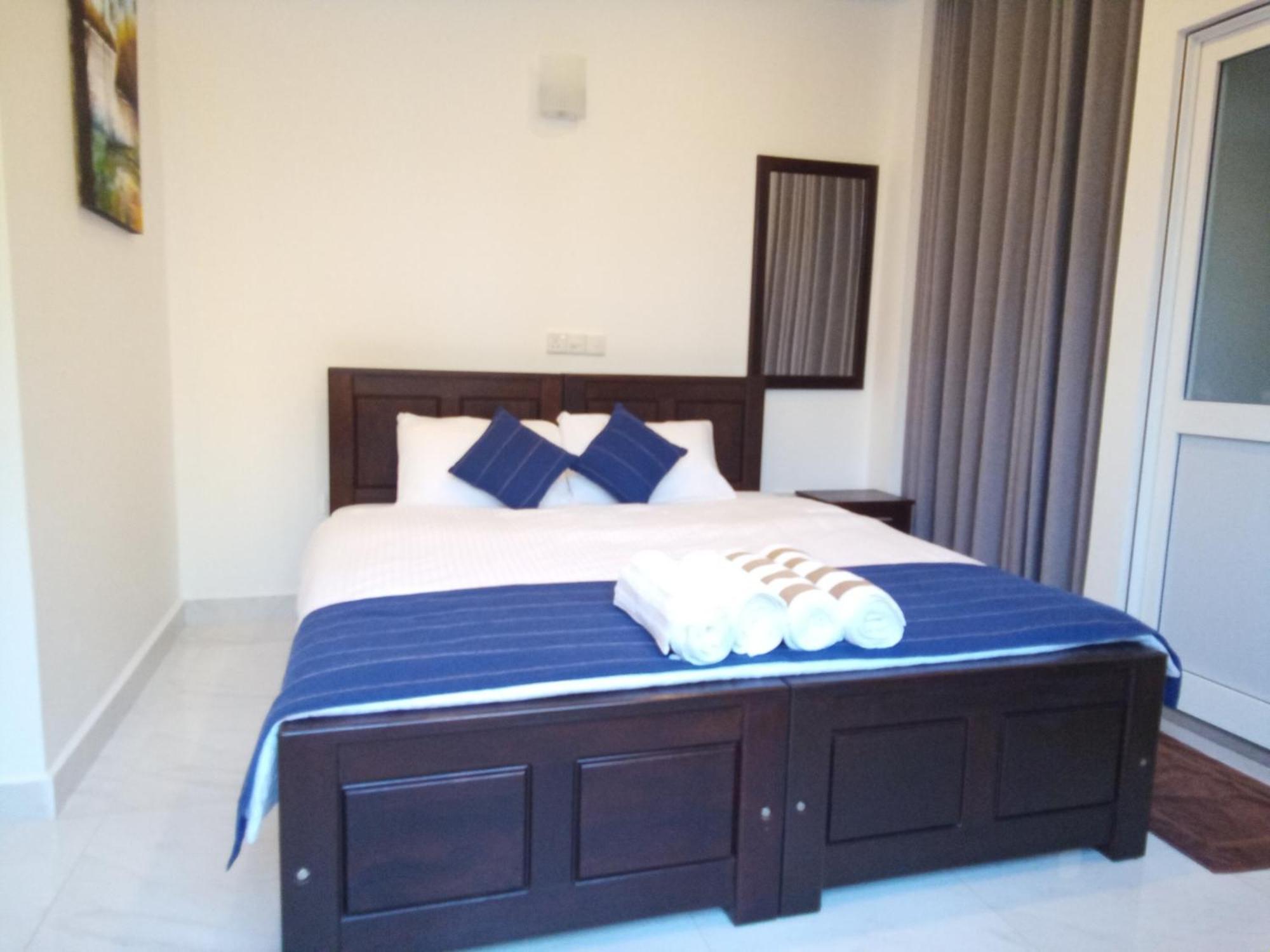 Bed and Breakfast The Moose Weligama Esterno foto