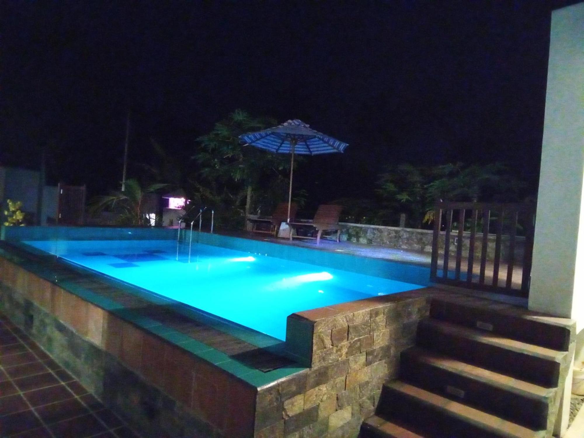 Bed and Breakfast The Moose Weligama Esterno foto